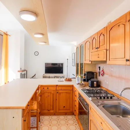 Διαμέρισμα Joly House *