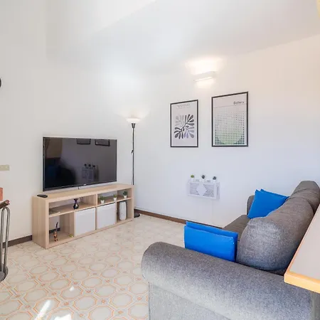 Joly House Apartment *