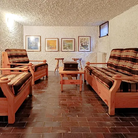 Apartment Ioly House - Maggiore